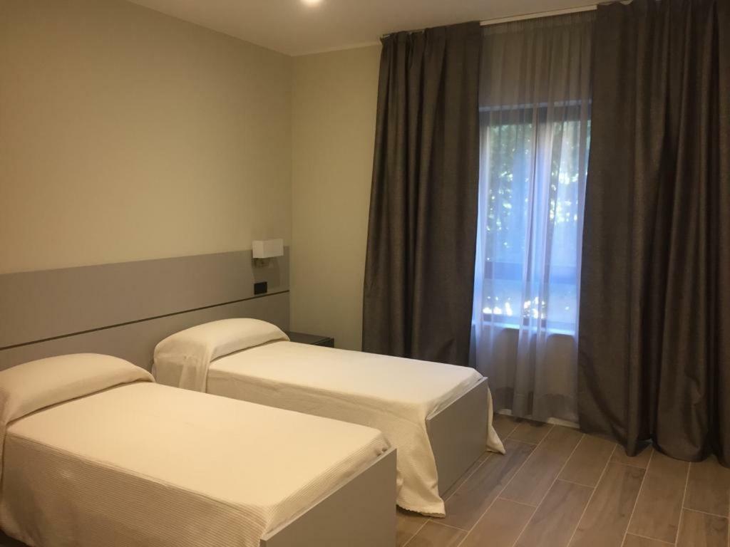 Roma Rooms アンコーナ エクステリア 写真
